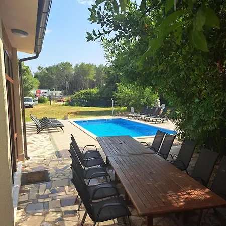 Eucaliptus Istrien Family Fiendly Apartmán