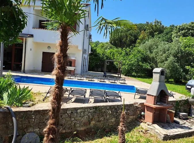 Apartment Eucaliptus Istrien Near The