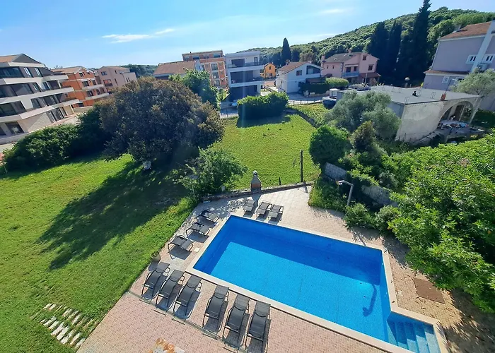 Eucaliptus Istrien Near The * Rovinj