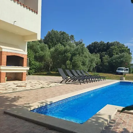 Eucaliptus Istrien Family Fiendly Apartman