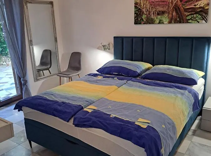 Διαμέρισμα Eucaliptus Istrien Near The