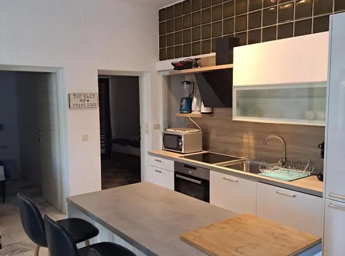 Eucaliptus Istrien Near The * Ρόβινι