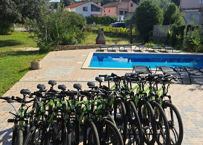 아파트 Eucaliptus Istrien Near The